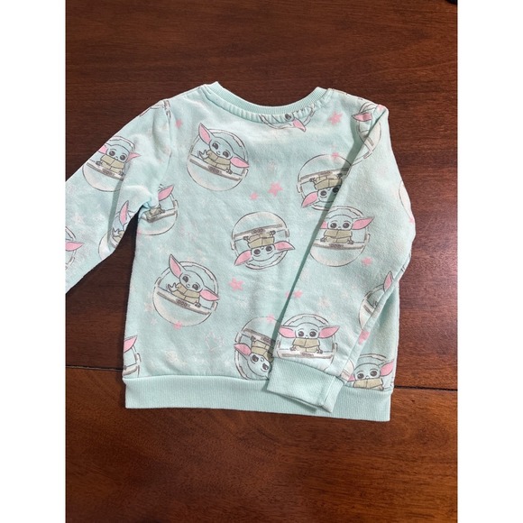 Star Wars Baby Yoda Sweatshirt The Mandalorian Pullover‎ Graphic 4T - Picture 3 of 4